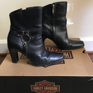 Harley Davidson Women’s Size 5 Boost